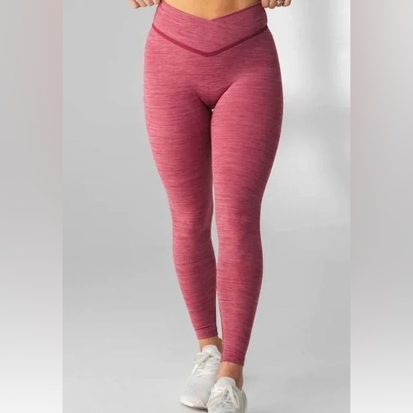 Vitality Pants - Vitality Daydream V Pant in Sangria Marl, Size M